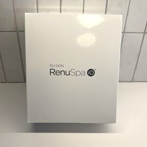 Nuskin RenuSpa iO ** Brand New Sealed!